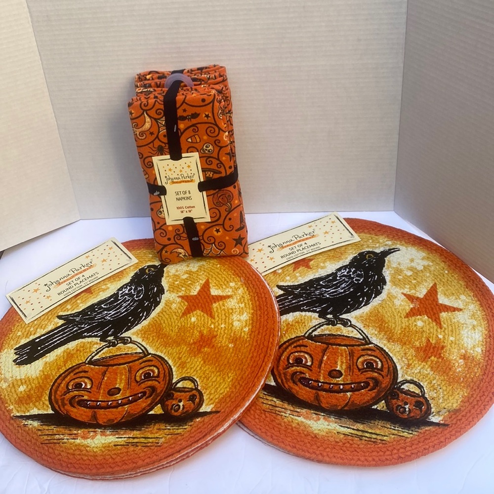 Johanna Parker | Halloween Placemat & Napkin Bundle 8 piece place setting